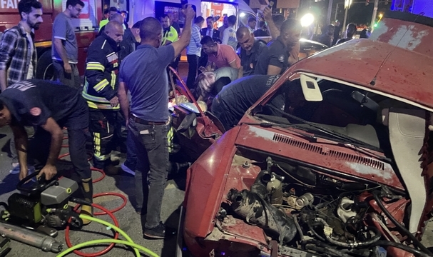 Kavşakta Feci Kaza