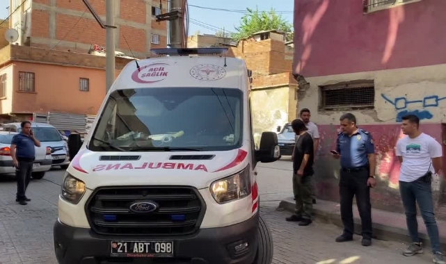 Sokak Ortasında Silahlı Kavga
