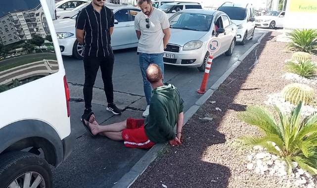 Trafikte Tartıştığı Kişiyi Bıçakladı