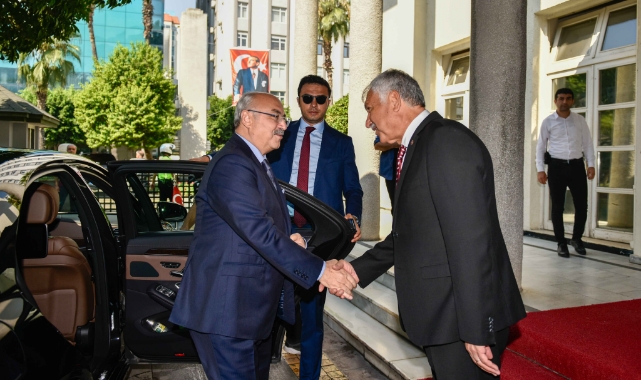 Vali Köşger'den Başkan Karalar'a Ziyaret