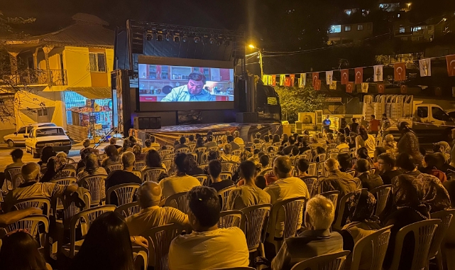 Yıldızların Altında Sinema Keyfi