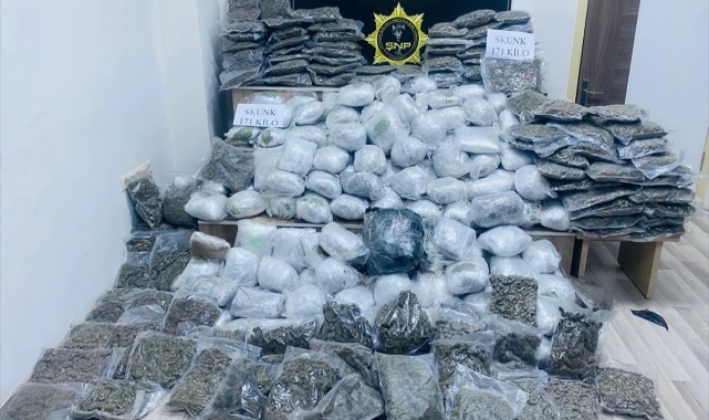 171 Kilogram Skunk Ele Geçirildi