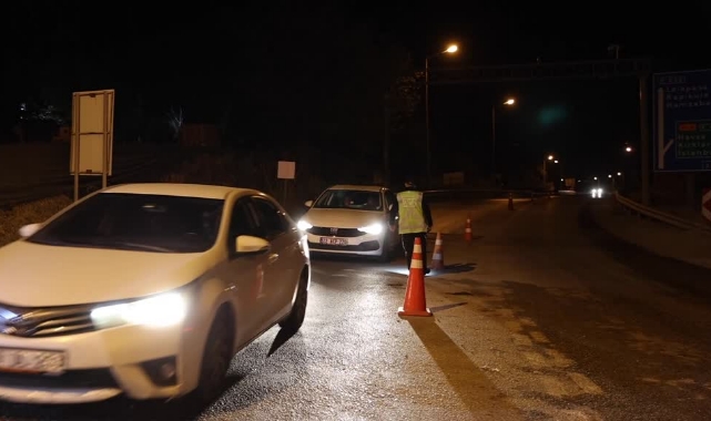 24 Düzensiz Göçmen Yakalandı