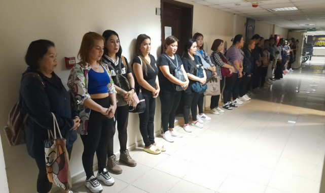 Yabancı Uyruklu 27 Kadın Yakalandı