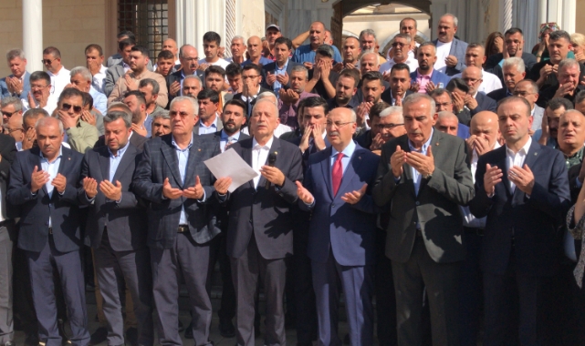 Adana'da İsrail'in Saldırıları Protesto Edildi