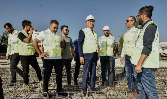Başkan  Karalar, Şakirpaşa Altgeçit İnşaatını Denetledi