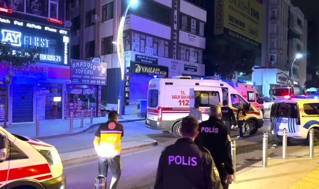 Bıçaklı Kavga:3 Yaralı