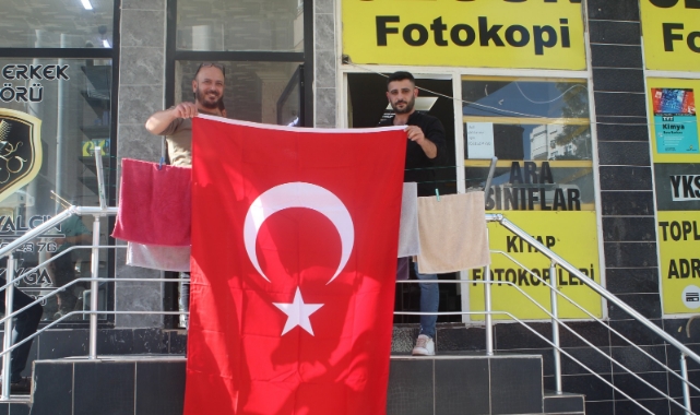 Çukurova Bayraklarla Donatılıyor