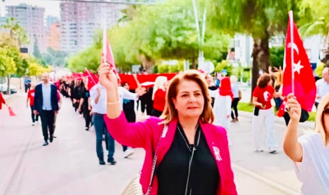 'Cumhuriyet; Her Şeyden Önce Bir Kadın Devrimidir'