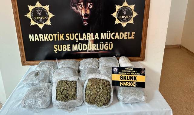 Gizli Bölmelerden 10 Kilo 50 Gram Uyuşturucu Çıktı