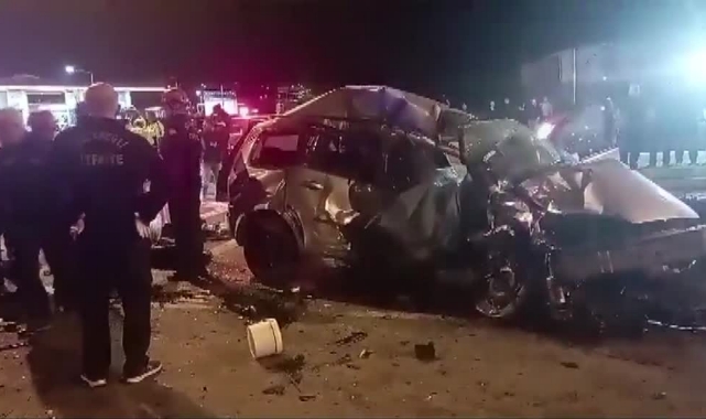 İki Otomobil Çarpıştı:1 Ölü,2 Yaralı