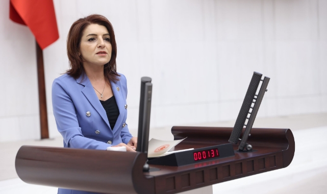 Milletvekili Kış:''Siyaseti Bırakıp Depremzedelere El Uzatalım''