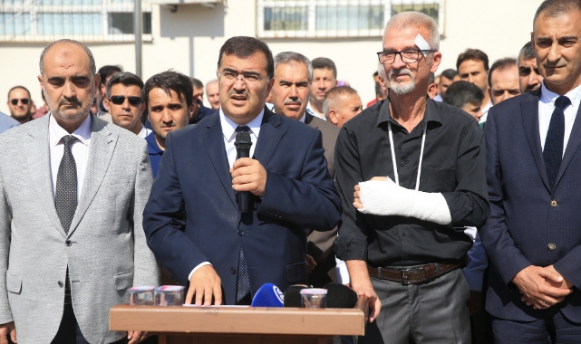 Öğretmeni Darbetti!