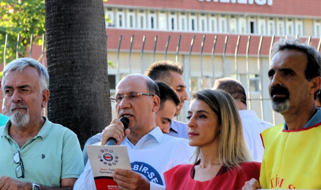Sendikalar Bakanlığa Çağrı Yaptı: ''Eğitimciye Şiddeti Durdurun''