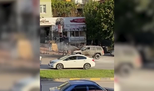 Seyir Halindeki Cip Yandı