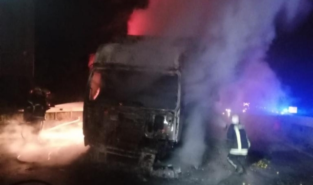 Seyir Halindeyken Alev Alev Yandı