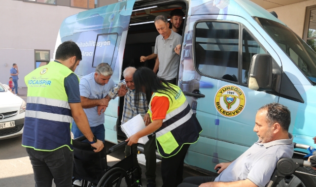 Yüreğir Belediyesi'nden Ücretsiz Sağlık Desteği