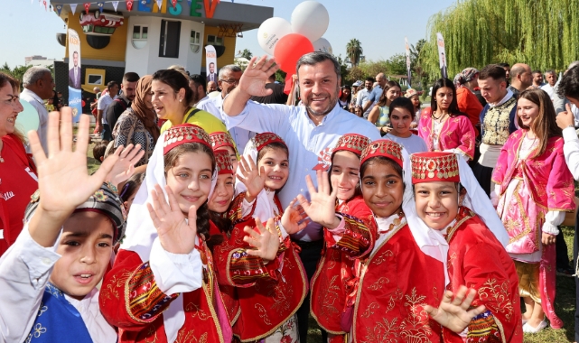 Yüreğir'de Cumhuriyet'in 100. Yılı Coşkuyla Kutlandı