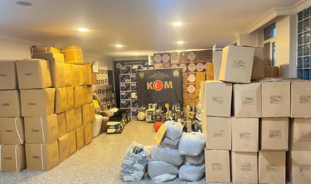 2 Milyon 742 Bin 960 Makaron Ele Geçirildi