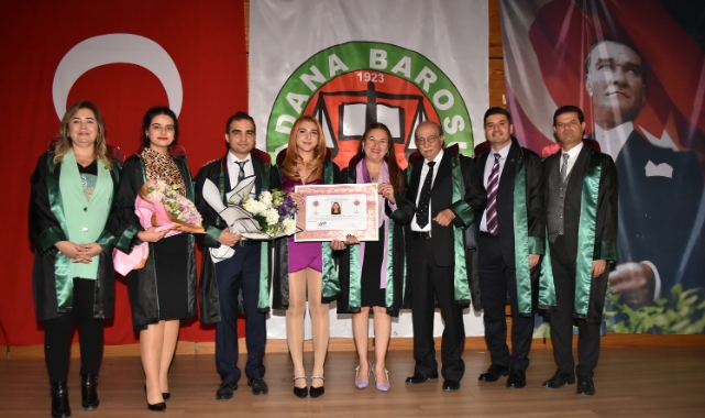 41 Avukat Törenle Mesleğe Adım Attı