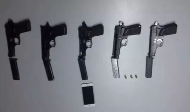 5 Ruhsatsız Tabanca Ele Geçirildi
