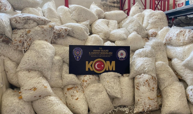 72 Milyon 90 Bin Makaron Ele Geçirildi