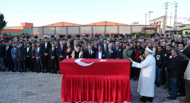 Adanalı Şehide Son Görev