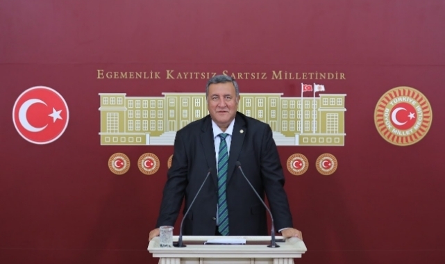 “Atama Bekleyen Sağlıkçıların Sesine Kulak Verin”