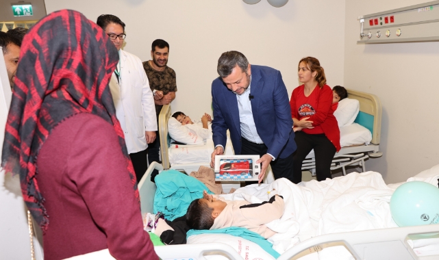Başkan Kocaispir Sünnet Olan Çocukları Ziyaret Etti