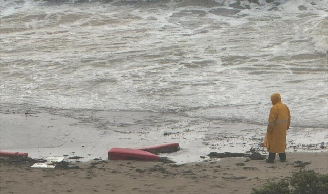 Düzensiz Göçmenleri Taşıyan Bot Battı