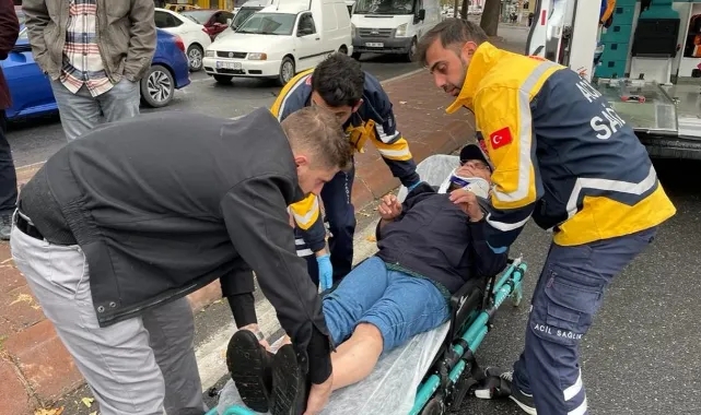 Kaza Yapan Araçtan Fırlayan Parça Yayaya Çarptı