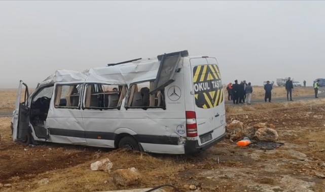 Taziye Yolunda Kaza:18 Yaralı