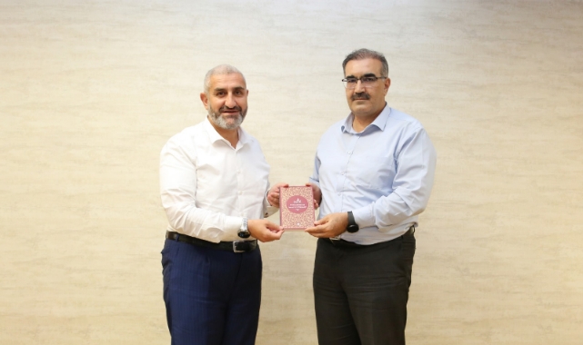 Yüreğir İlçe Müftüsü Dr. Şahin'den ASKON Başkanı Çalışkan'a Ziyaret