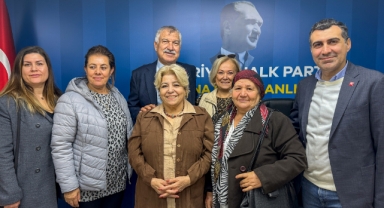 200 Kadın Törenle İYİ Parti'den CHP'ye Geçti