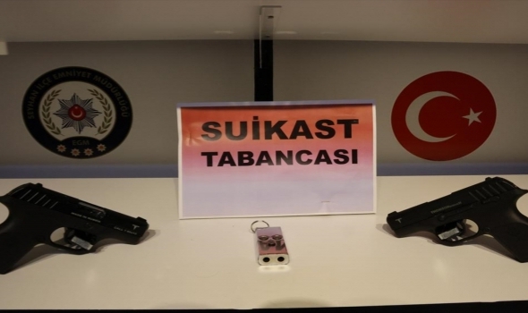 Anahtarlık Şeklinde Suikast Tabancası Ele Geçirildi