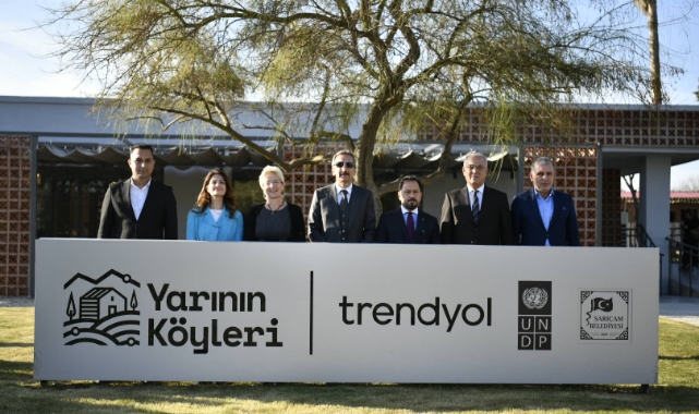 Bölgenin İlk Dijital Merkezi “Yarının Köyleri” Sarıçam’da Açıldı