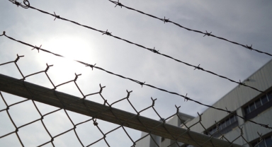 Cezaevindeki Mahkumu Darbederek Öldürdüler