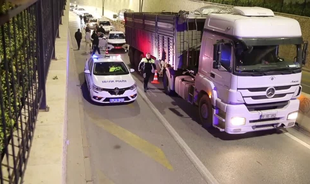 Cipin Çarptığı Motosikletteki 2 Genç Öldü