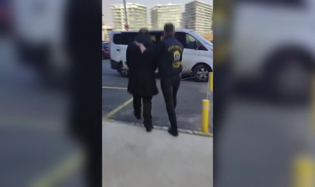 Hamile Öğretmeni Darbetti!