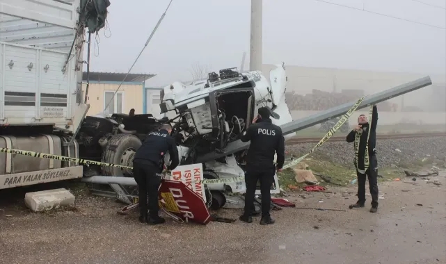 Hemzemin Geçitte Kaza:2 Yaralı