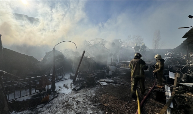 İş Yerinde Korkutan Yangın