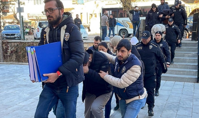 ''Kargo Dolandırıcılığı'' Operasyonu:11 Gözaltı
