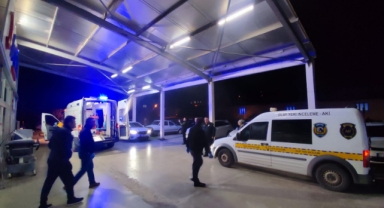 Kavgada Bıçakla Yaralanan Genç Hastanede Öldü