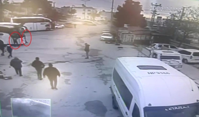 Muavinini Ezerek Öldürdü!