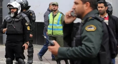 Polis Merkezine Silahlı Saldırı:12 Ölü