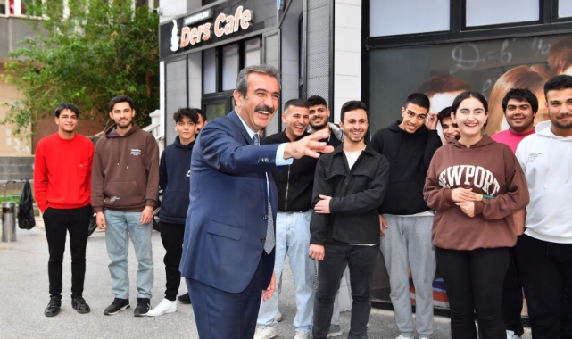 Soner Çetin Gençlerle Buluştu