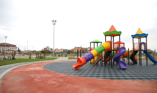 Yeşilbağlar Millet Bahçesi Açılışa Hazırlanıyor