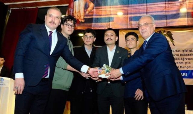 Adana Ülkü Ocaklarından Seyyid Ahmet Arvasi Bilgi Yarışması