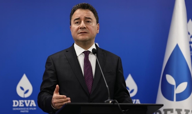 Ali Babacan Adana’ya Geliyor!