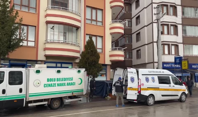Balkondan Düşen Yaşlı Adam Öldü